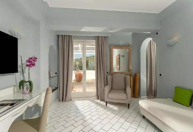 سوییت با چشمانداز دریا, Therasia Resort Sea And Spa The Leading Hotels Of The World