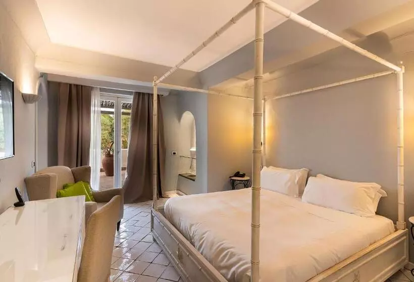 سوییت با چشمانداز دریا, Therasia Resort Sea And Spa The Leading Hotels Of The World