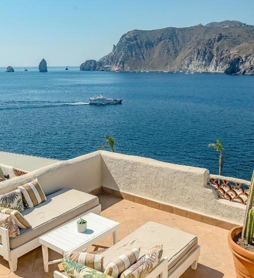 자쿠지 스위트, Therasia Resort Sea And Spa The Leading Hotels Of The World