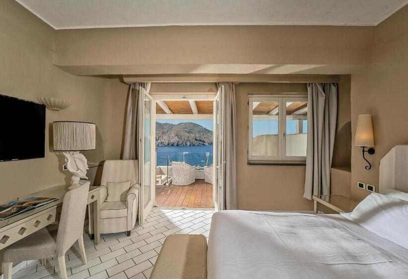 자쿠지 스위트, Therasia Resort Sea And Spa The Leading Hotels Of The World