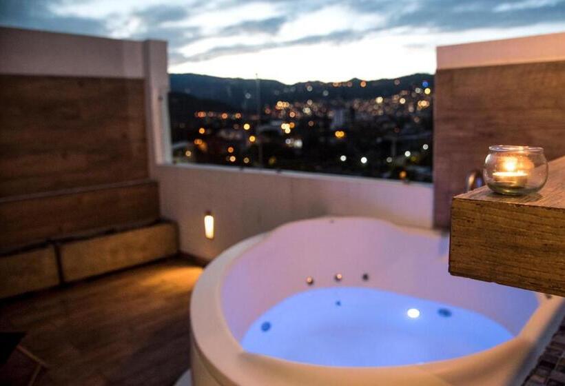 חדר דלוקס עם מיטת קינג, Toscana Plaza