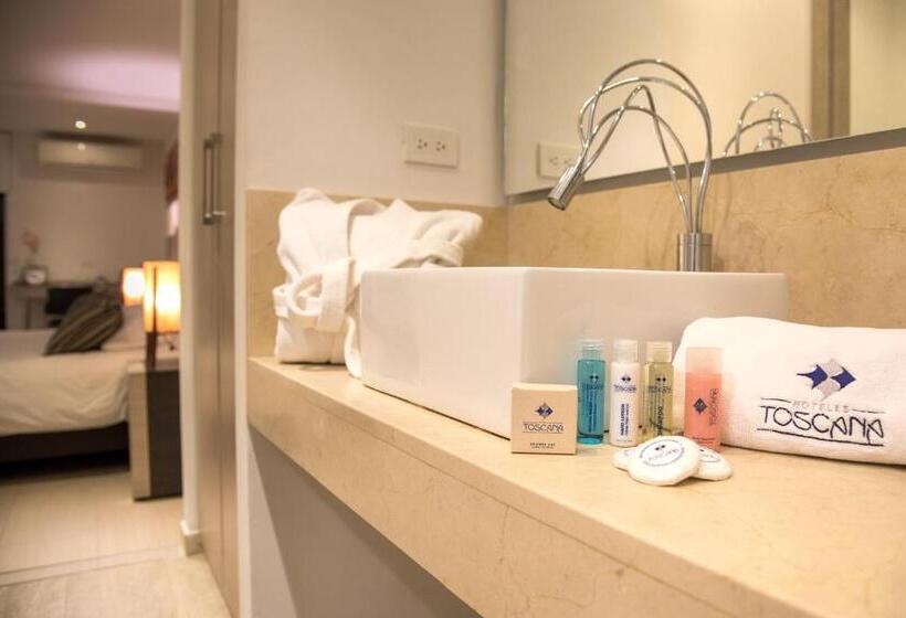 디럭스 스위트 킹 침대, Toscana Plaza