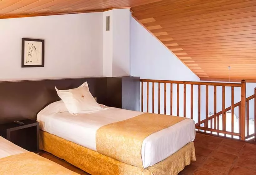 اتاق استاندارد چهار تخته, Vall De Bas