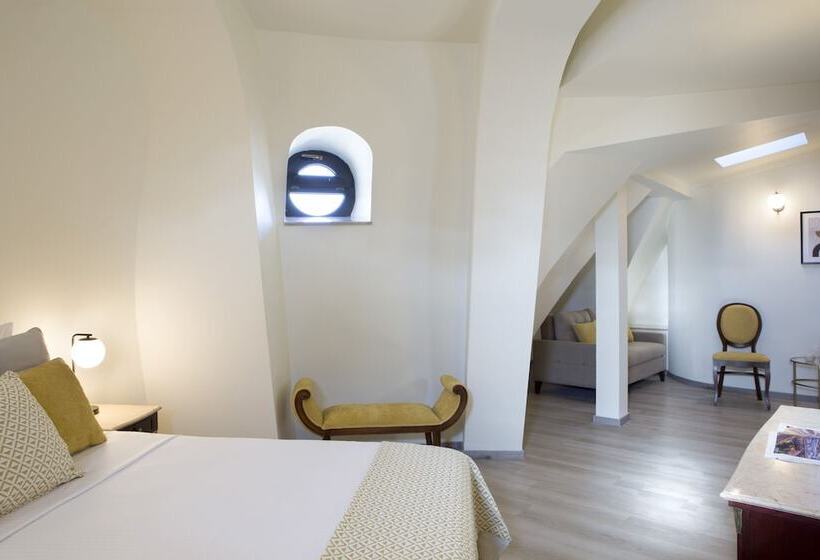 اتاق اجرایی, Venezia By Zeus International