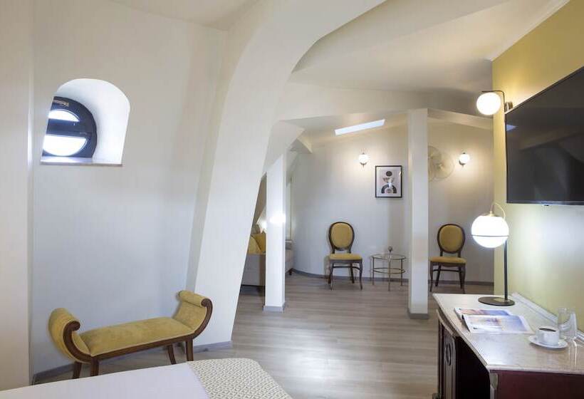 اتاق اجرایی, Venezia By Zeus International