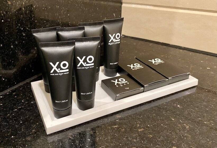 اتاق استاندارد سه نفره, Xo Hotels Blue Tower