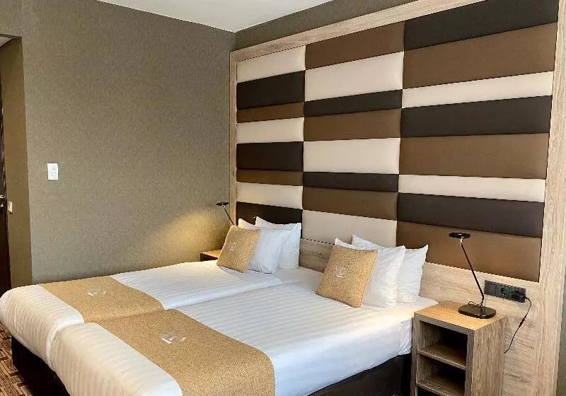 اتاق استاندارد, Xo Hotels Blue Tower