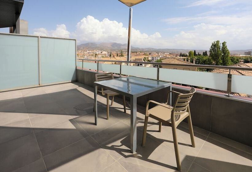 Номер Стандарт, Yit Conquista De Granada