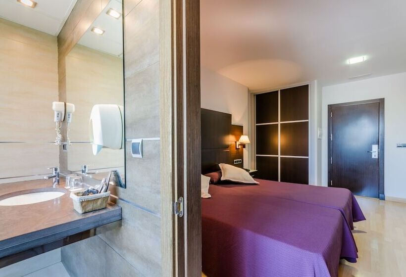 Номер Стандарт, Yit Conquista De Granada