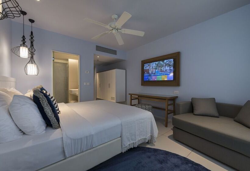 패밀리 룸 풀장 전망, Agamim By Isrotel Collection