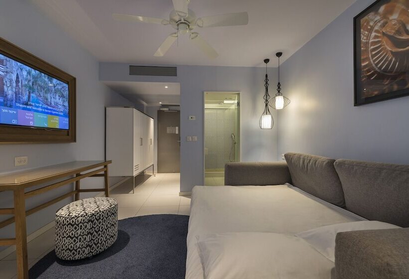 패밀리 룸 풀장 전망, Agamim By Isrotel Collection