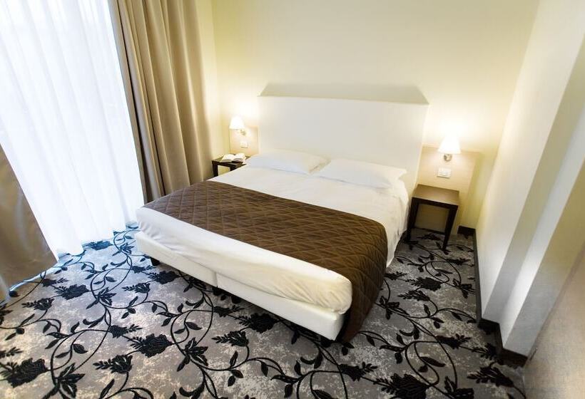 اتاق استاندارد, Regal