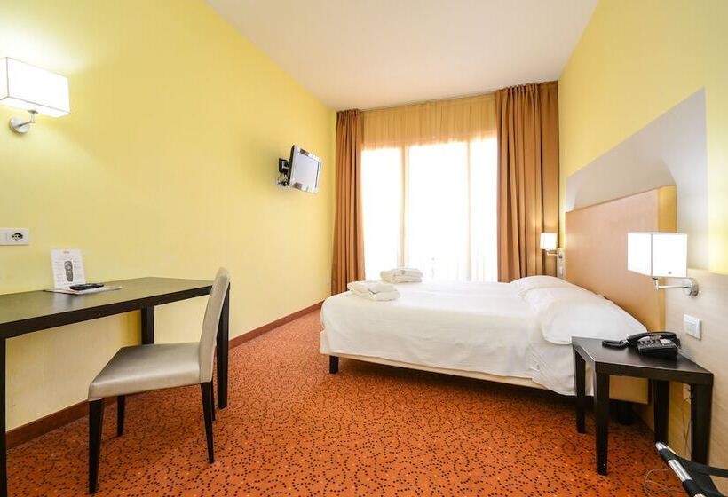 اتاق استاندارد, Regal