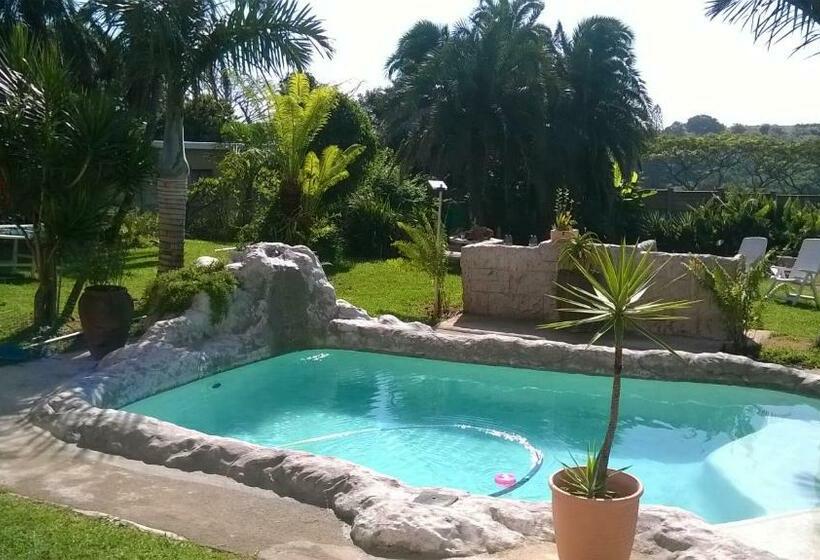 غرفة عائلية, Anchorage B&b