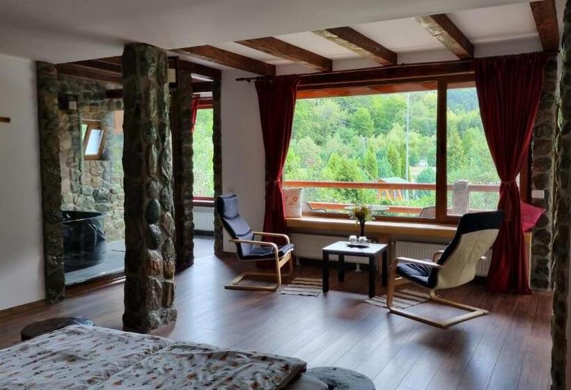 غرفة قياسية سرير كينج, Casa Bunicului