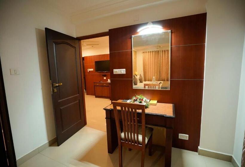 行政套房, Kallelys Park Inn, Chalakudy ,thrissur
