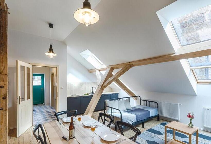 带1个卧室的公寓, Pivovar Lobeč