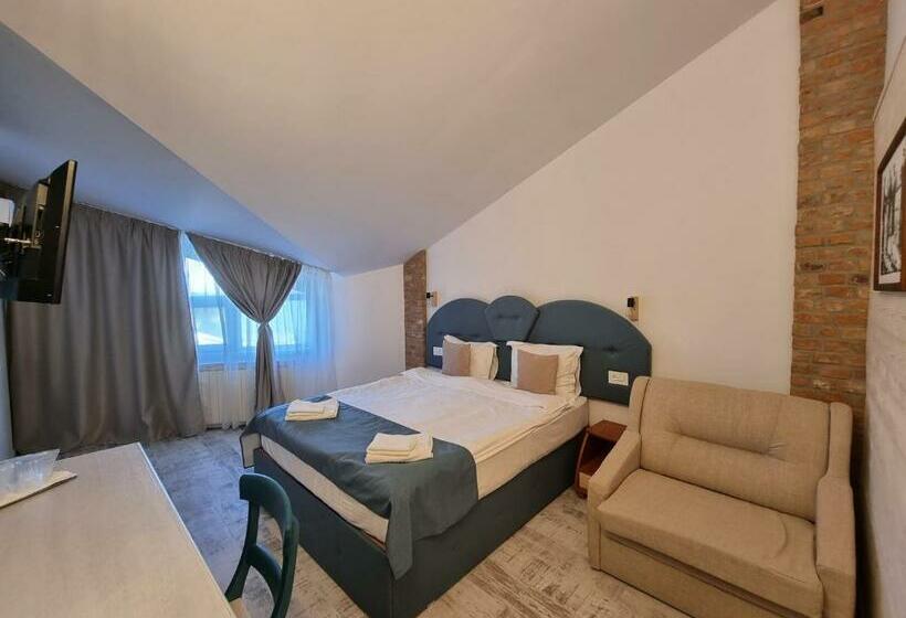 Номер Стандарт, Sunrise