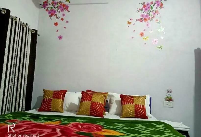 デラックスルーム, Khajuraho Dreams Homestay
