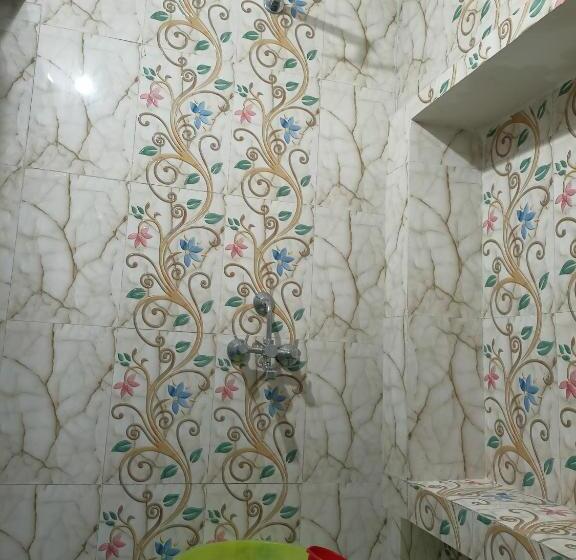 اتاق لوکس یک تخته, Khajuraho Dreams Homestay