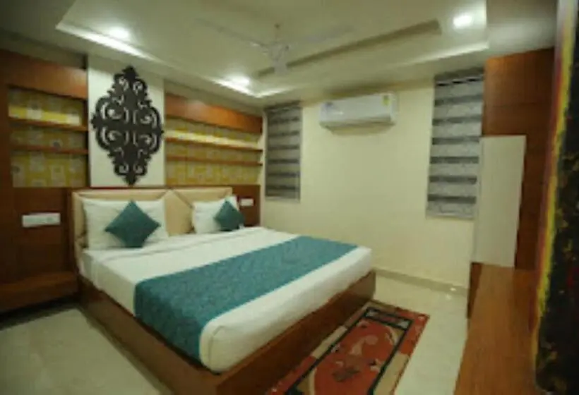 Deluxe-huone, Jatashankar Palace