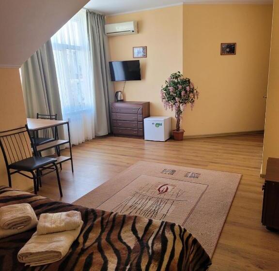 חדר סטנדרט, Vodnyi Mir