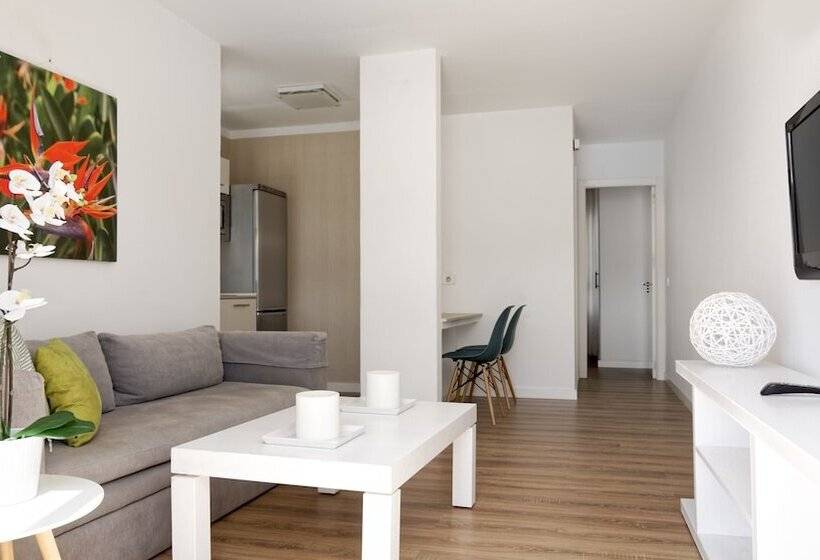 آپارتمان 1 خوابه, Canaima