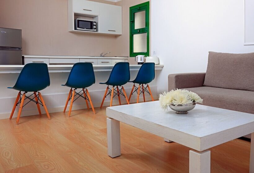 آپارتمان 2 خوابه, Canaima