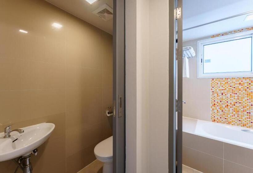 Deluxe Appartement met 1 Slaapkamer, Citadines Sukhumvit 16 Bangkok