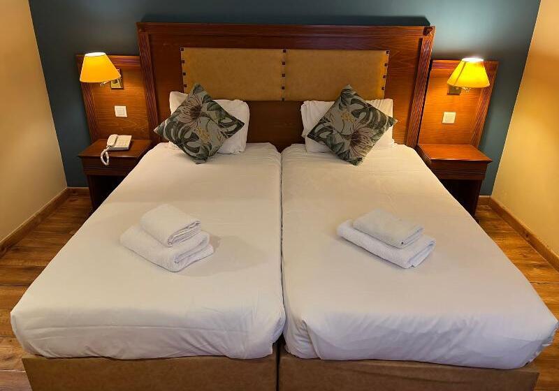 スタンダードルーム, 121 Paris