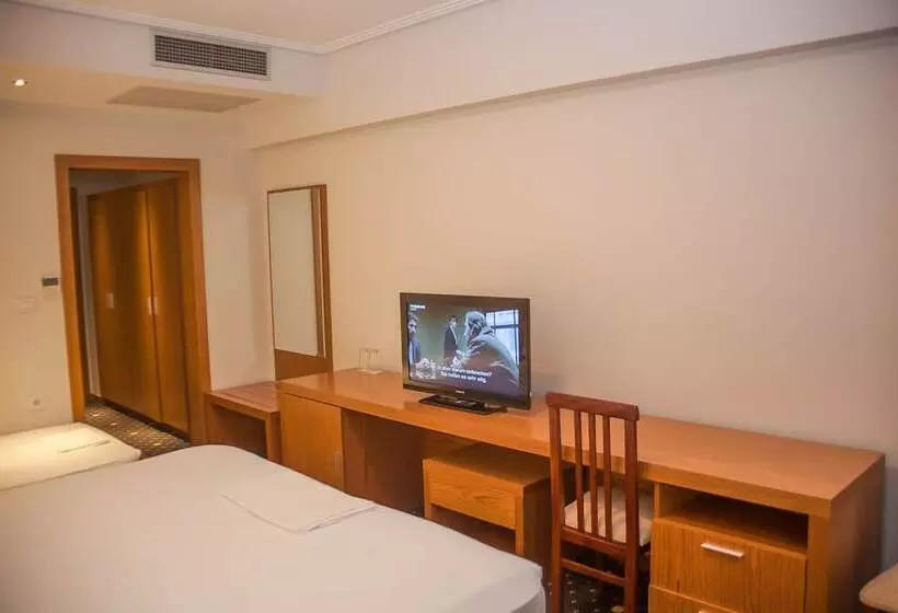 Triple Room Sea View, Agimi