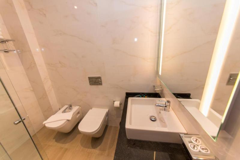 Standard Triple Room Sea View, Agimi