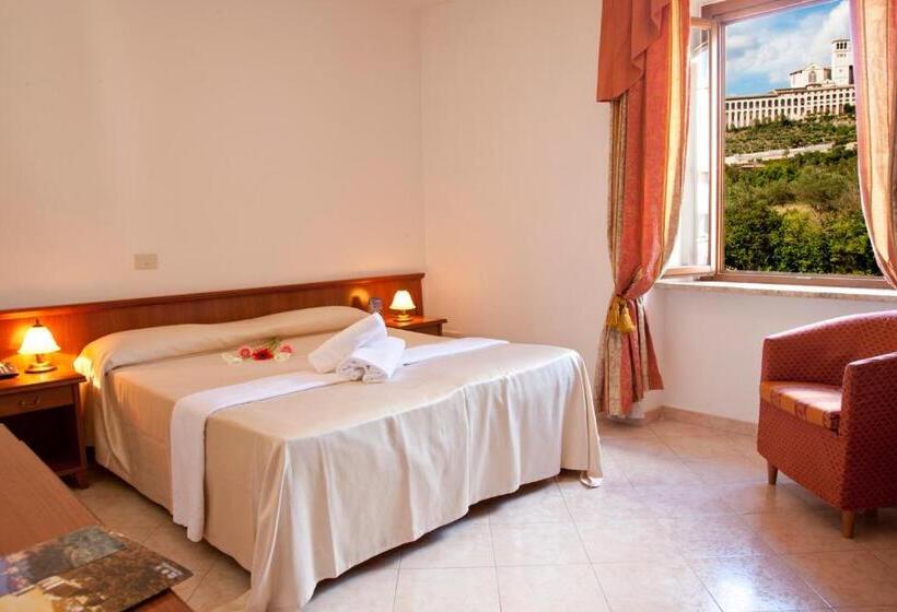 غرفة قياسية, Assisi Garden