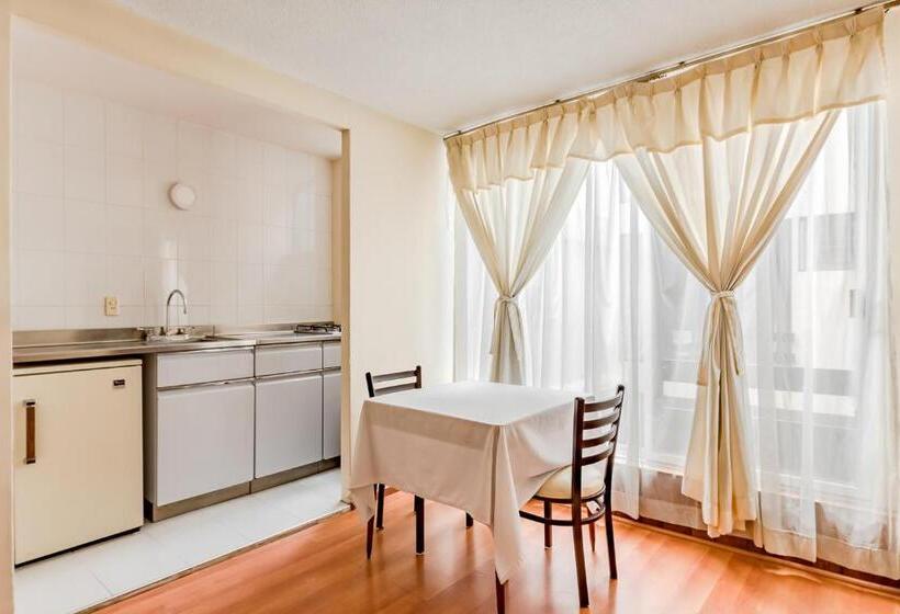 اتاق استاندارد سه نفره, Capital O Suites Marne Cdmx