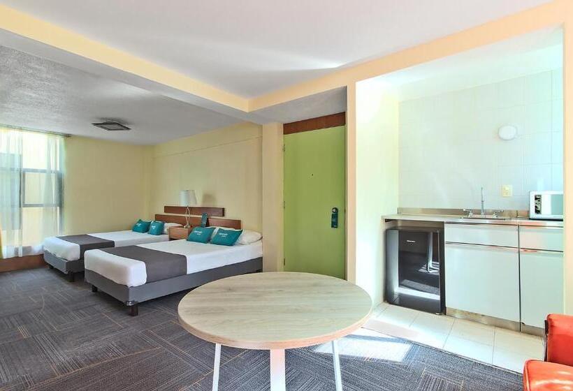 اتاق سوپریور سه تخته, Capital O Suites Marne Cdmx