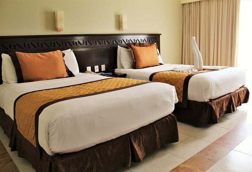 חדר דלוקס נוף לגינה, Bluebay Grand Esmeralda - All Inclusive