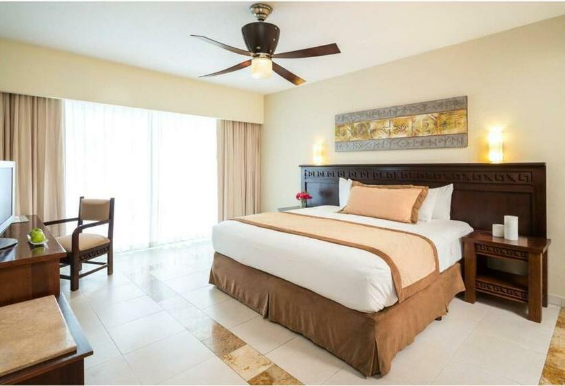 חדר דלוקס צדדי נוף לים, Bluebay Grand Esmeralda - All Inclusive