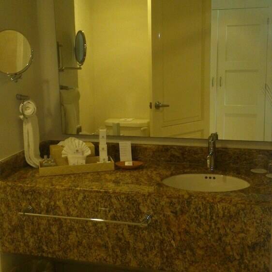 חדר דלוקס נוף לים, Bluebay Grand Esmeralda - All Inclusive