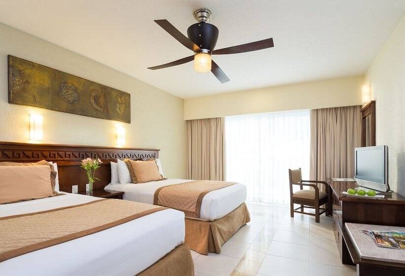 חדר דלוקס נוף לגינה, Bluebay Grand Esmeralda - All Inclusive