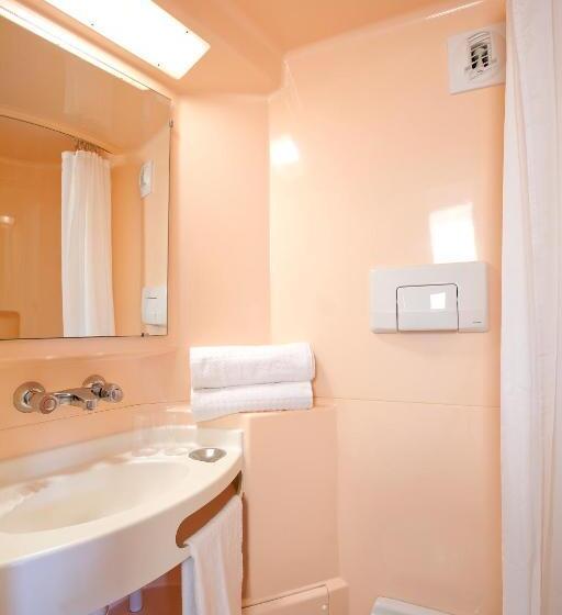 Номер Стандарт, Cerise Nancy