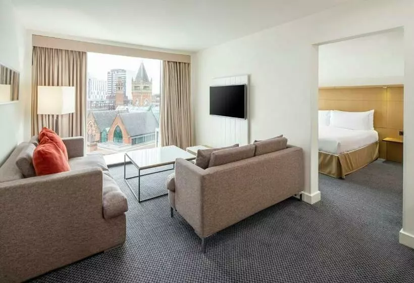 سوئیت با تخت بزرگ, Doubletree By Hilton  Manchester  Piccadilly