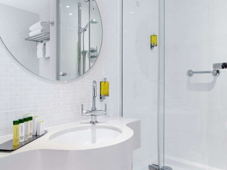 חדר דלוקס, Doubletree By Hilton  Manchester  Piccadilly