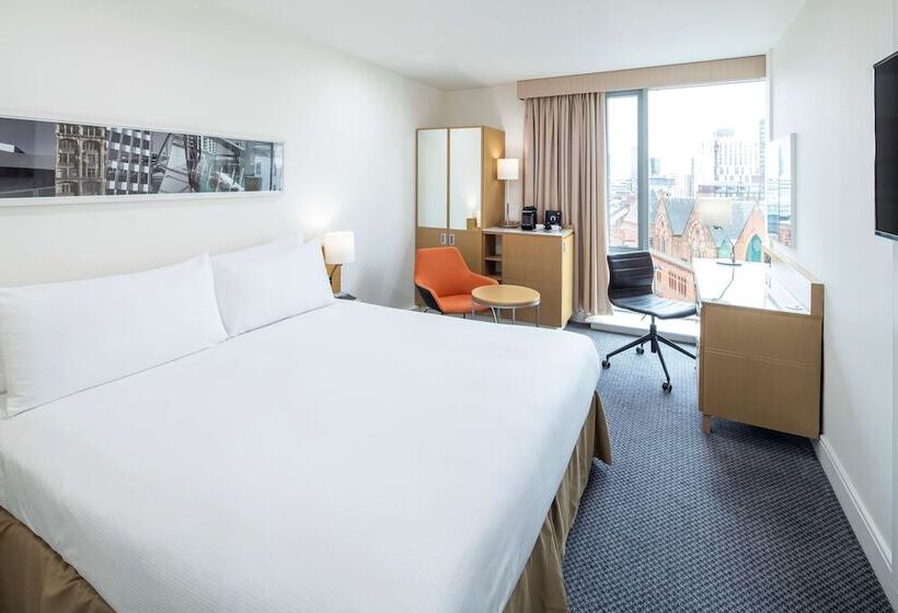 Номер Deluxe, Doubletree By Hilton  Manchester  Piccadilly