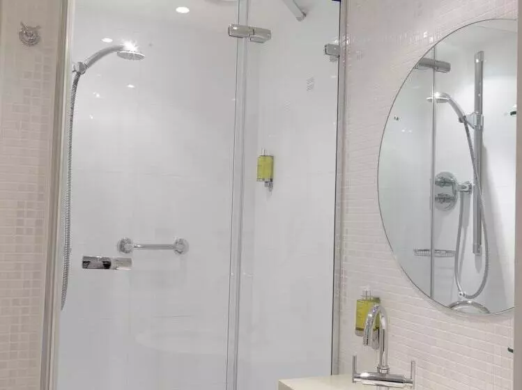 اتاق استاندارد, Doubletree By Hilton  Manchester  Piccadilly