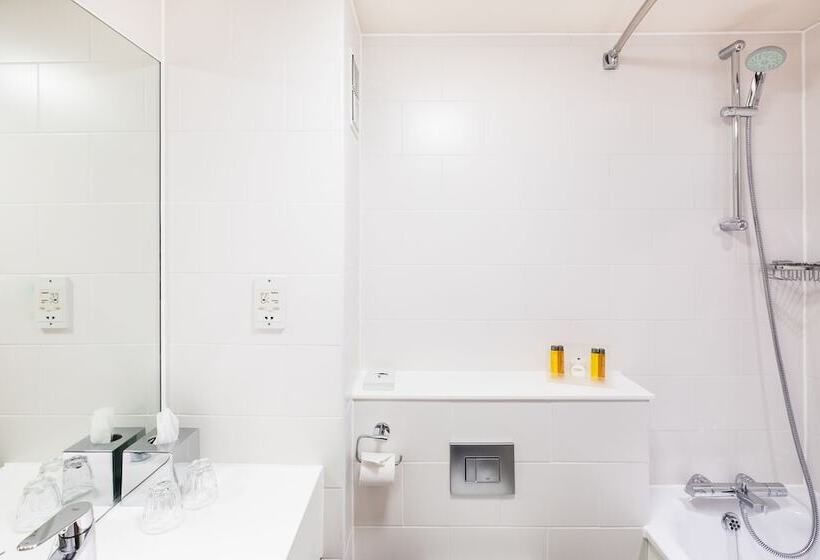 Номер Стандарт, Holiday Inn London   Gatwick Airport, An Ihg