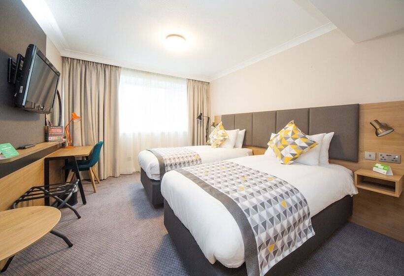 חדר סטנדרט, Holiday Inn London   Gatwick Airport, An Ihg