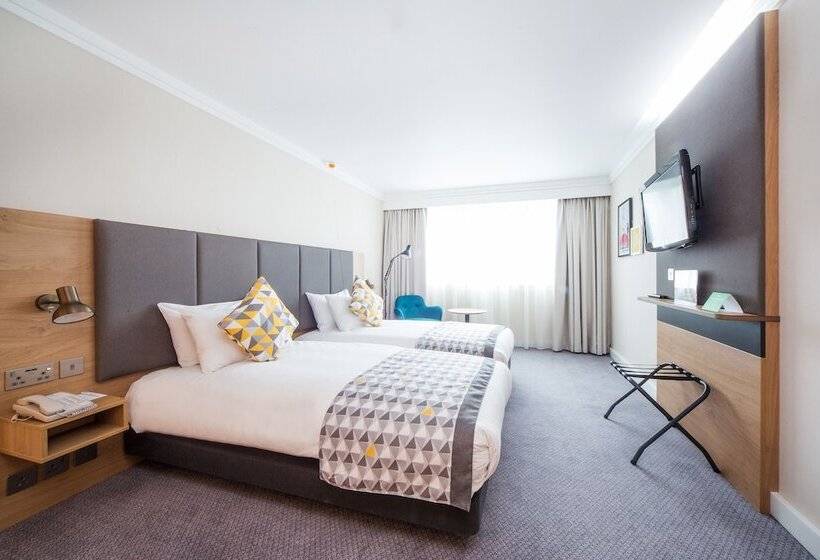 חדר סטנדרט, Holiday Inn London   Gatwick Airport, An Ihg