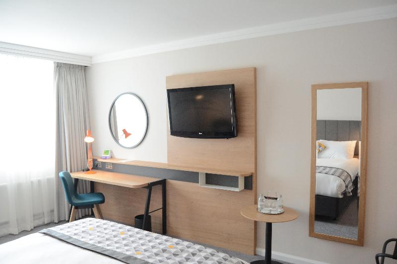 Стандартный Номер Кровать Кинг, Holiday Inn London   Gatwick Airport, An Ihg