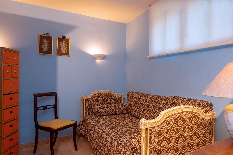 2 Bedroom Apartment, La Bastide Du Calalou; Bw Signature Collection