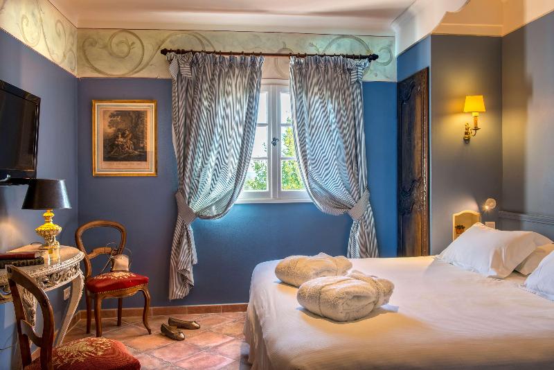 Comfort Room, La Bastide Du Calalou; Bw Signature Collection